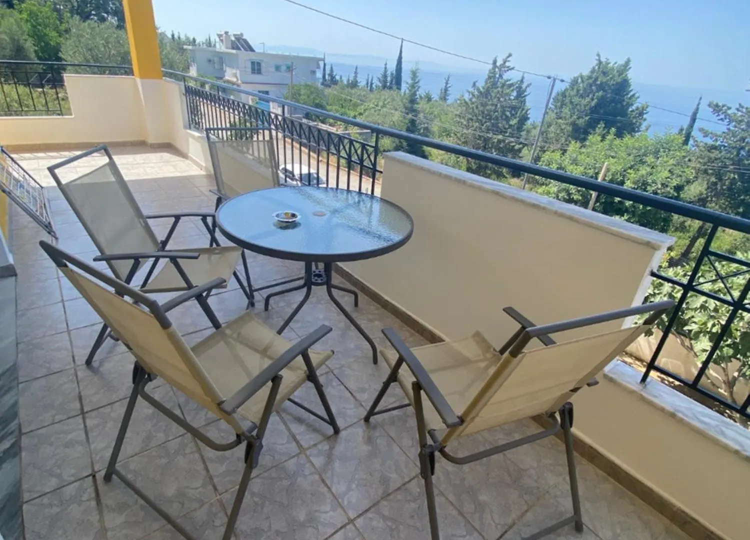 Rum i privatbostad Sunset Viewhouse Lägenhet Dhërmi